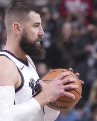 牛掰！2040万美金薪资全部放弃，他只求能离开NBA