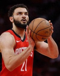 老鹰官方：球队正式裁掉前锋大卫-罗迪